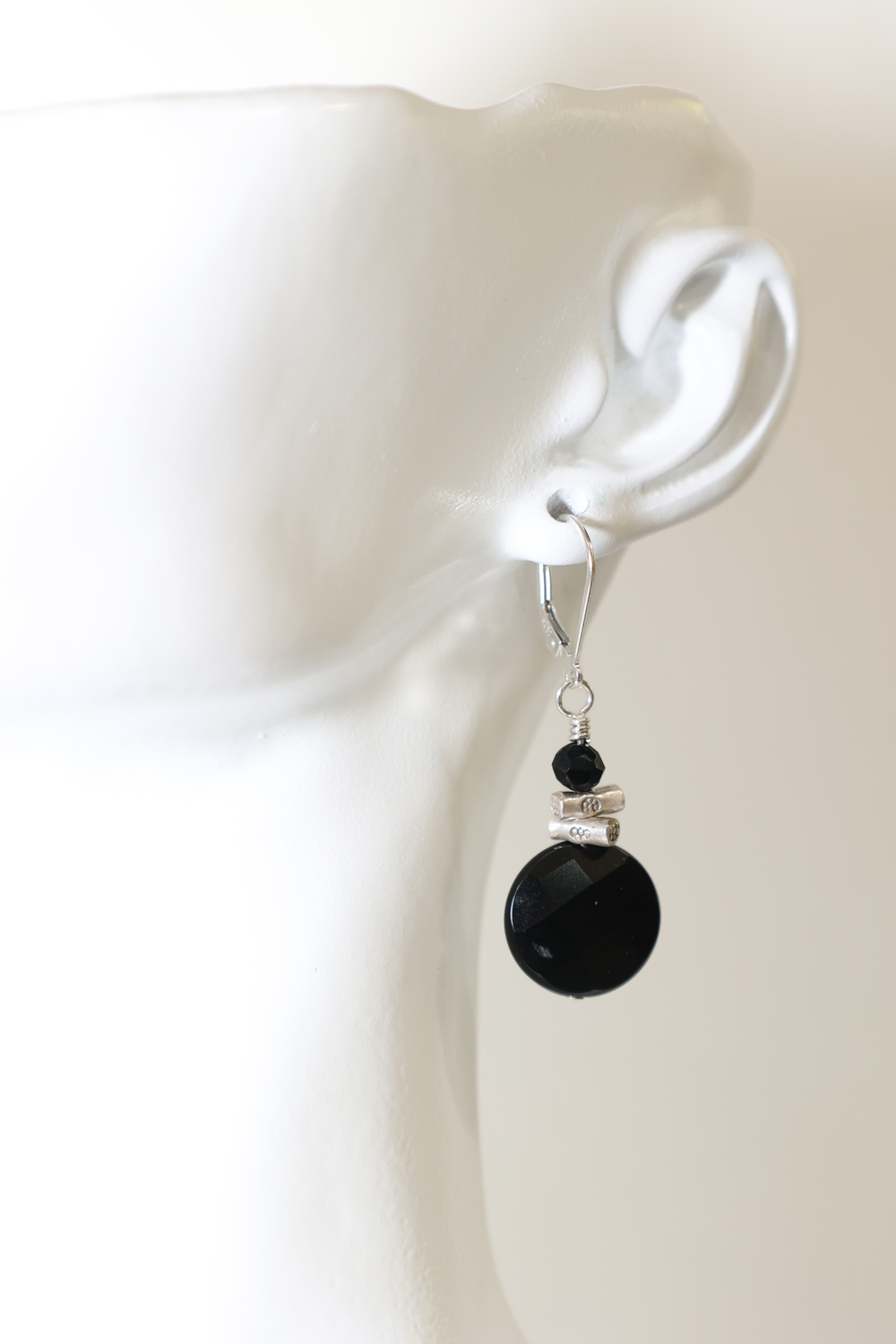 Onyx Disk with Double Barrels