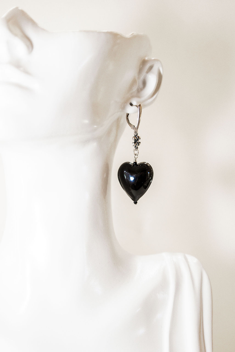 Black Murano Heart Fleur de Lis