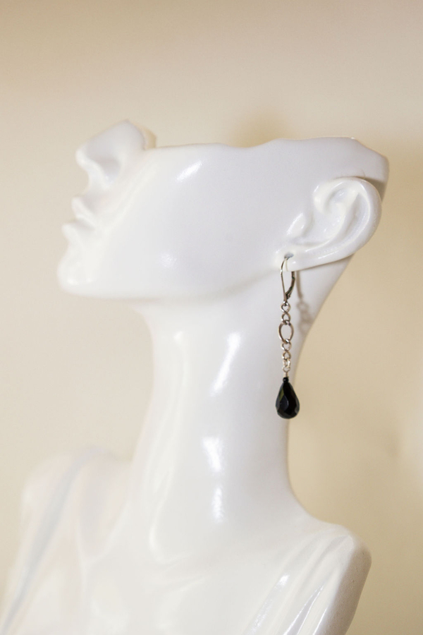 Onyx Teardrop