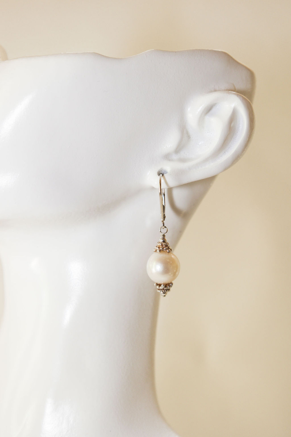 Framed White Pearl